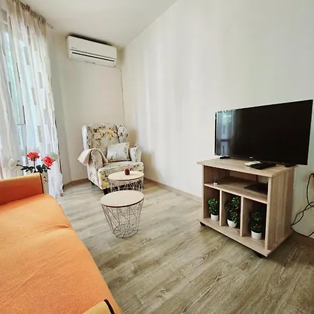 Romantic Next To Sea Garden Apartament *